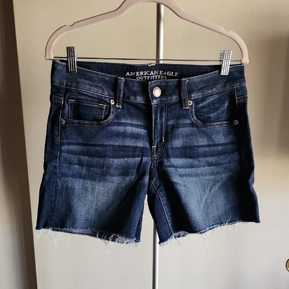 "A.E.O." Jean Shorts 💙 - Picture 2 of 9